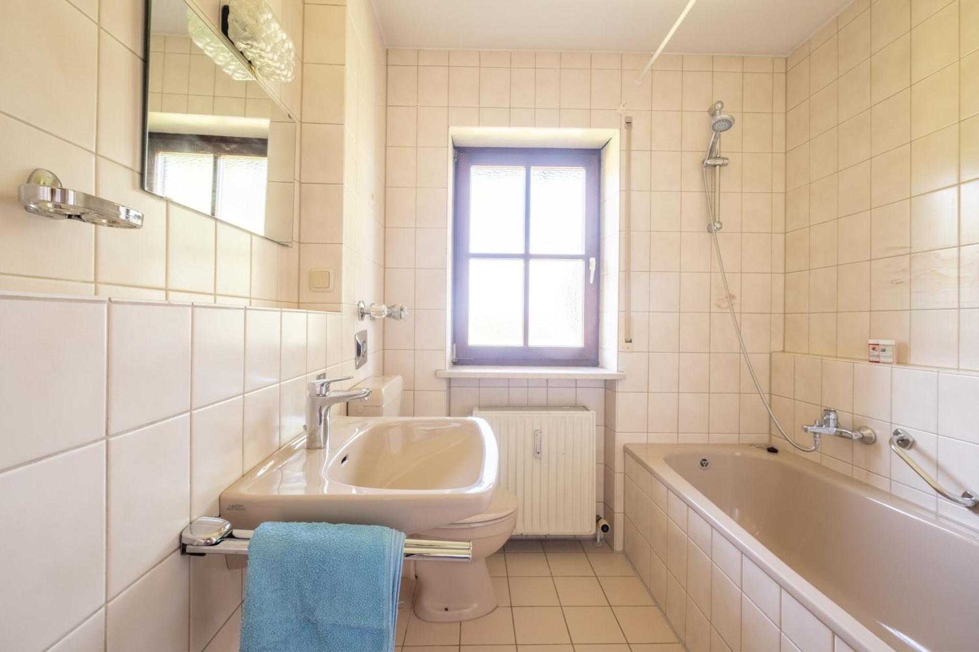 Gemuetliches Wohlfuehl-Apartment Mit Perfektem Seeblick Dießen am Ammersee Buitenkant foto